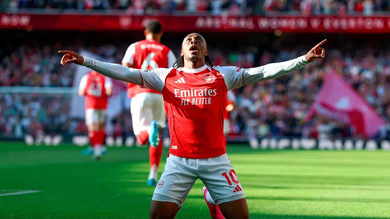 Premier Lig'de nefes kesen yarış: Arsenal koltuğu bırakmıyor