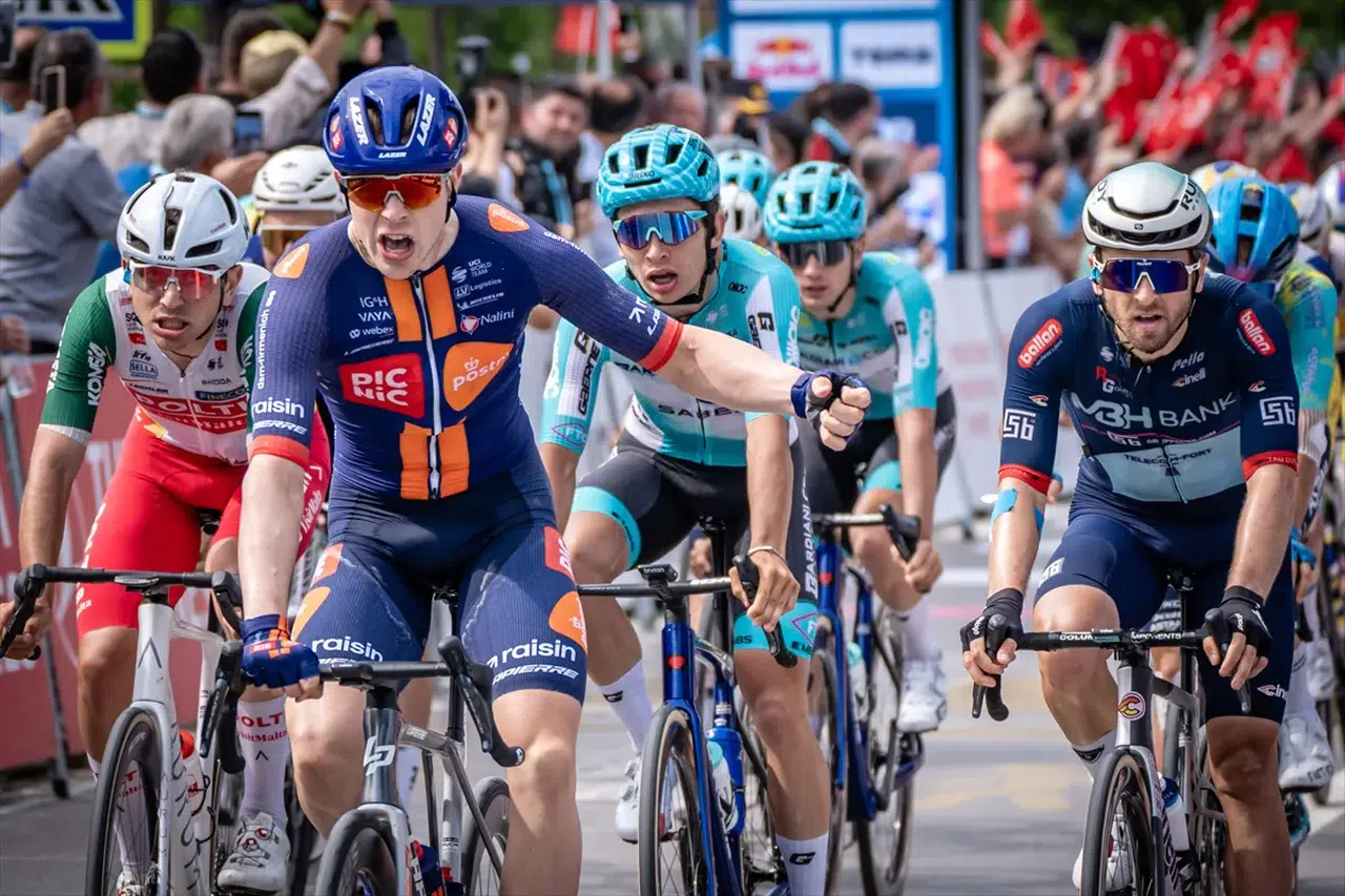 61. Türkiye Bisiklet Turu Patara-Kemer etabını Casper Van Uden kazandı