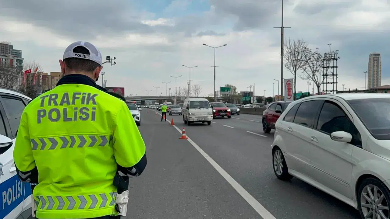 Ankara’da birçok yol yarın trafiğe kapatılacak