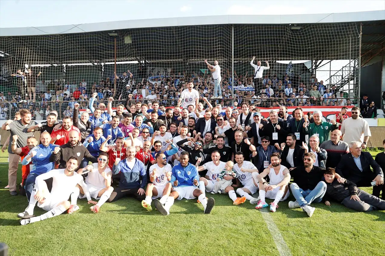 Erzurumspor FK 5 yıl sonra Süper Lig’e yükseldi