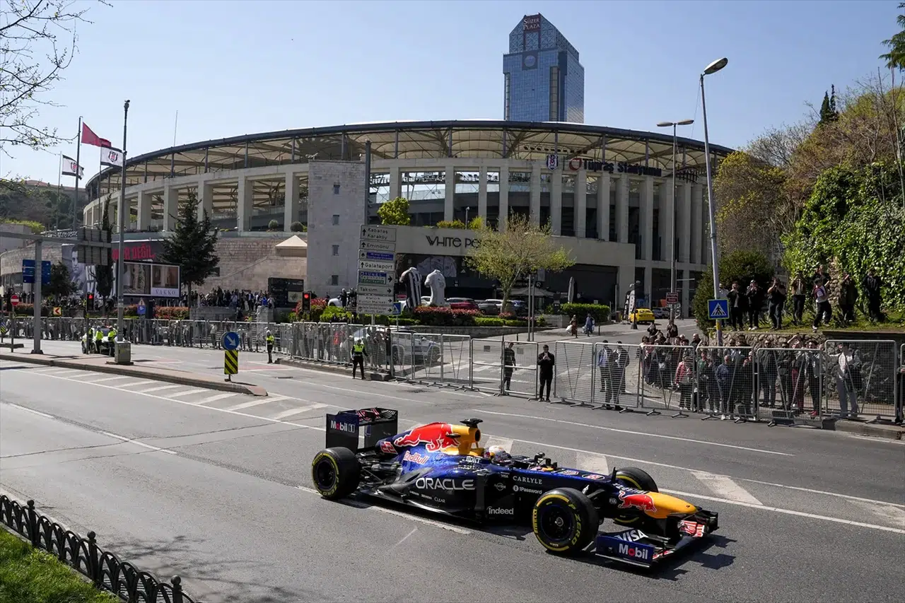 Formula 1 Türkiye'ye geri döndü!