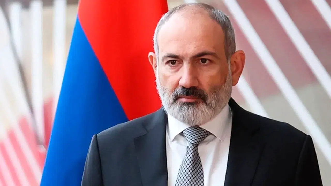 Paşinyan'dan Türkiye ve Gürcistan'a teşekkür: Demir yolu bağlantısı ithalat ve ihracata açıldı