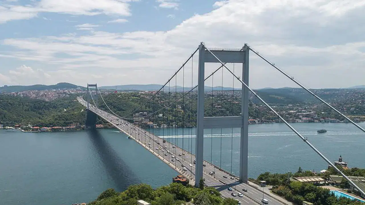 Bayramda köprü, otoyol ve toplu taşıma ücretsiz olacak