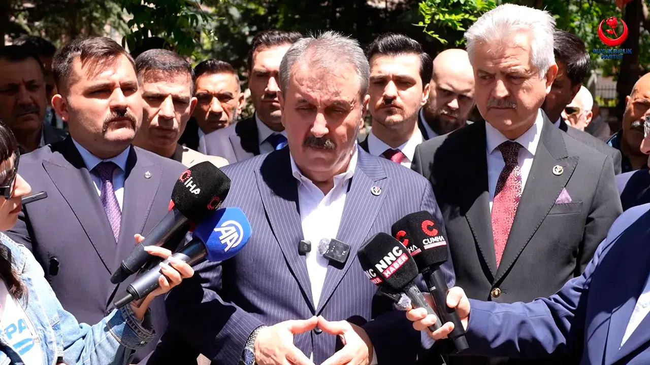 Destici'den CHP'deki "mutlak butlan" krizi yorumu: Biz bu çekişmenin tarafı değiliz