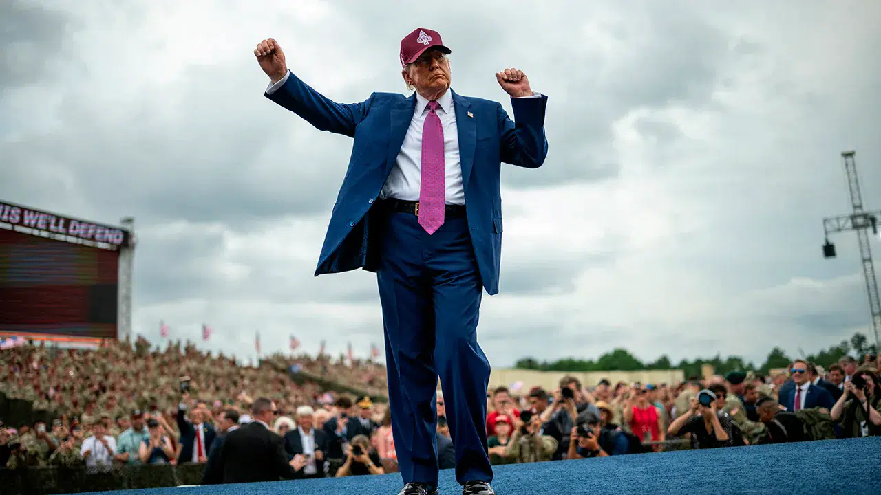 ABD'nin 250. yıl festivalinde siyaset krizi: Sanatçılar çekildi, Trump "Sahneye ben çıkarım" dedi
