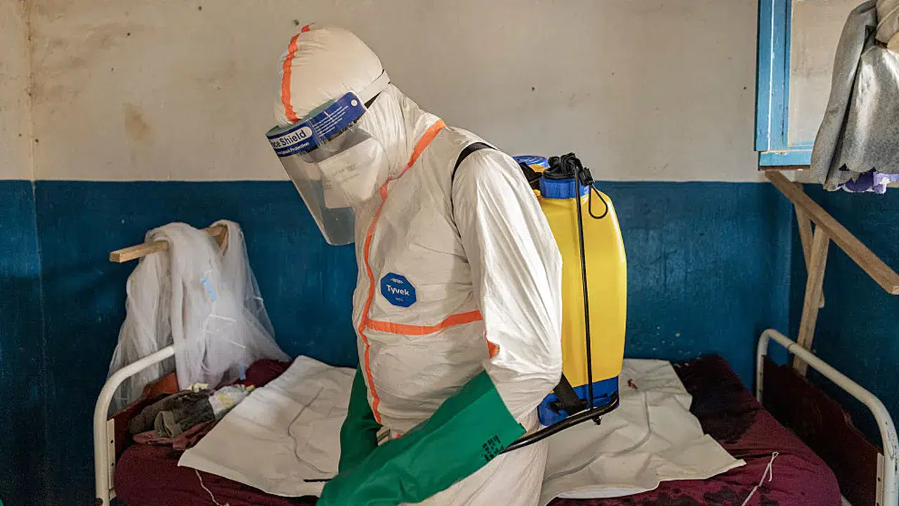 DSÖ’den Ebola alarmı: Kongo’daki salgın “uluslararası acil durum” ilan edildi