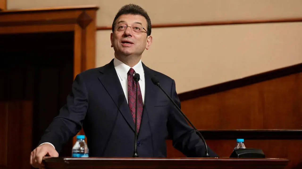 İBB davasında duygusal anlar: Ekrem İmamoğlu gözyaşlarını tutamadı