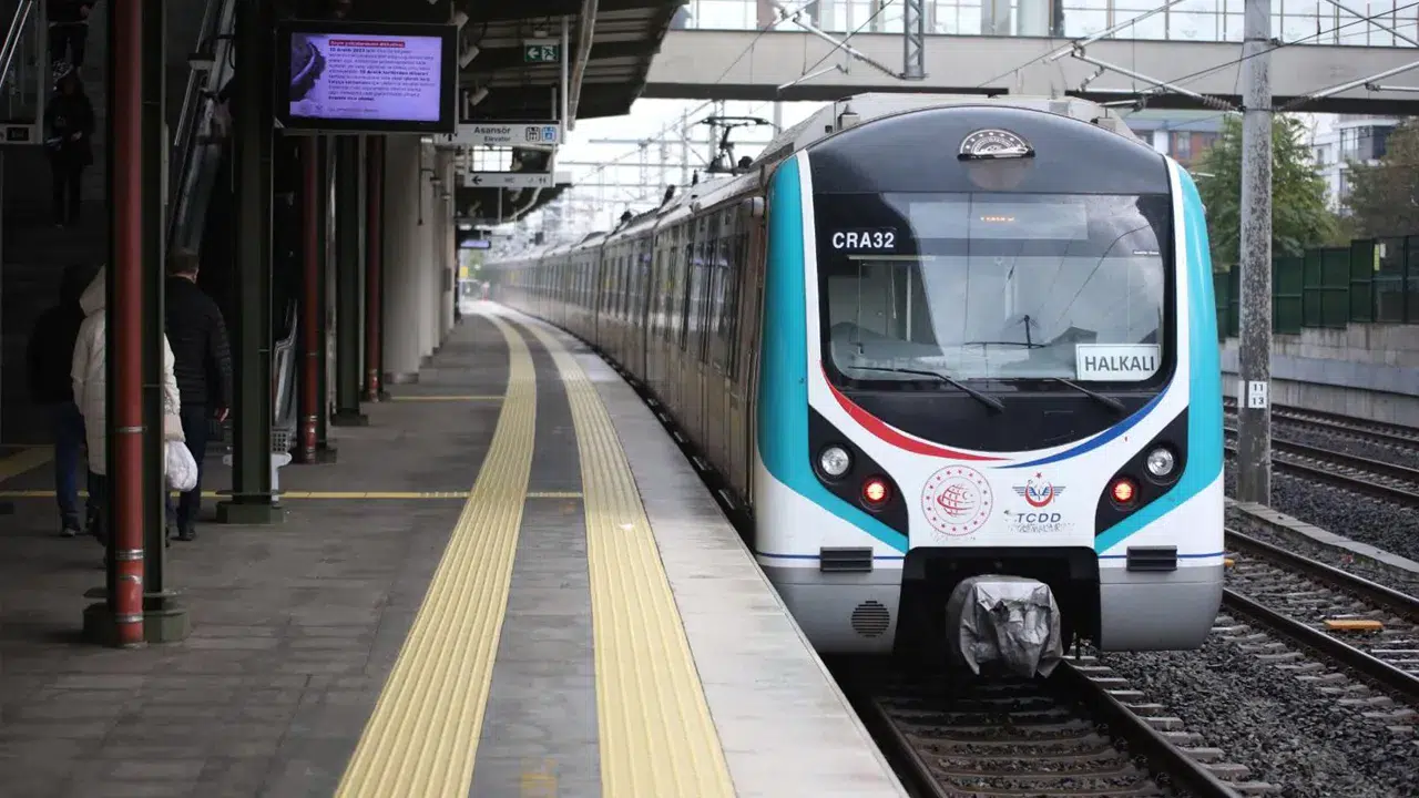 Marmaray’da gece seferleri artık her gün düzenlenecek