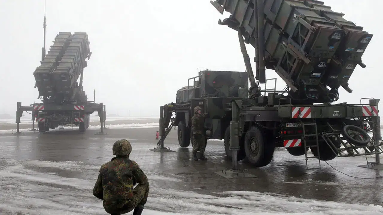 Yunanistan Ege’deki Patriot bataryalarını geri çekiyor