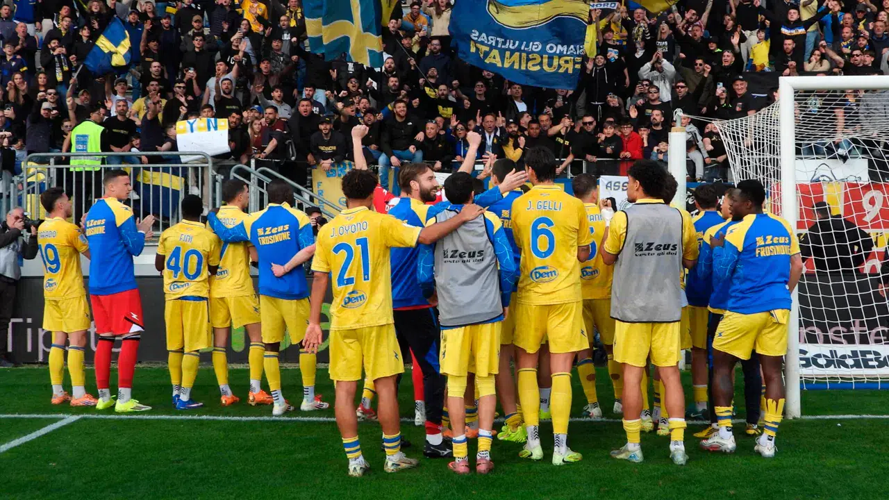 Frosinone bir yıl aradan sonra yeniden Serie A'da