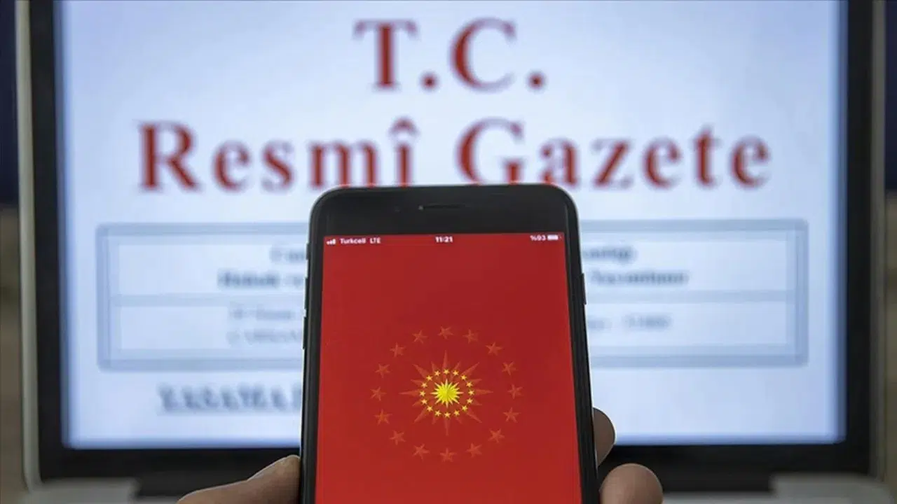 Resmi Gazete'de yayımlandı: Doğum izni 24 haftaya çıktı, çocuklara sosyal medya yasağı geldi