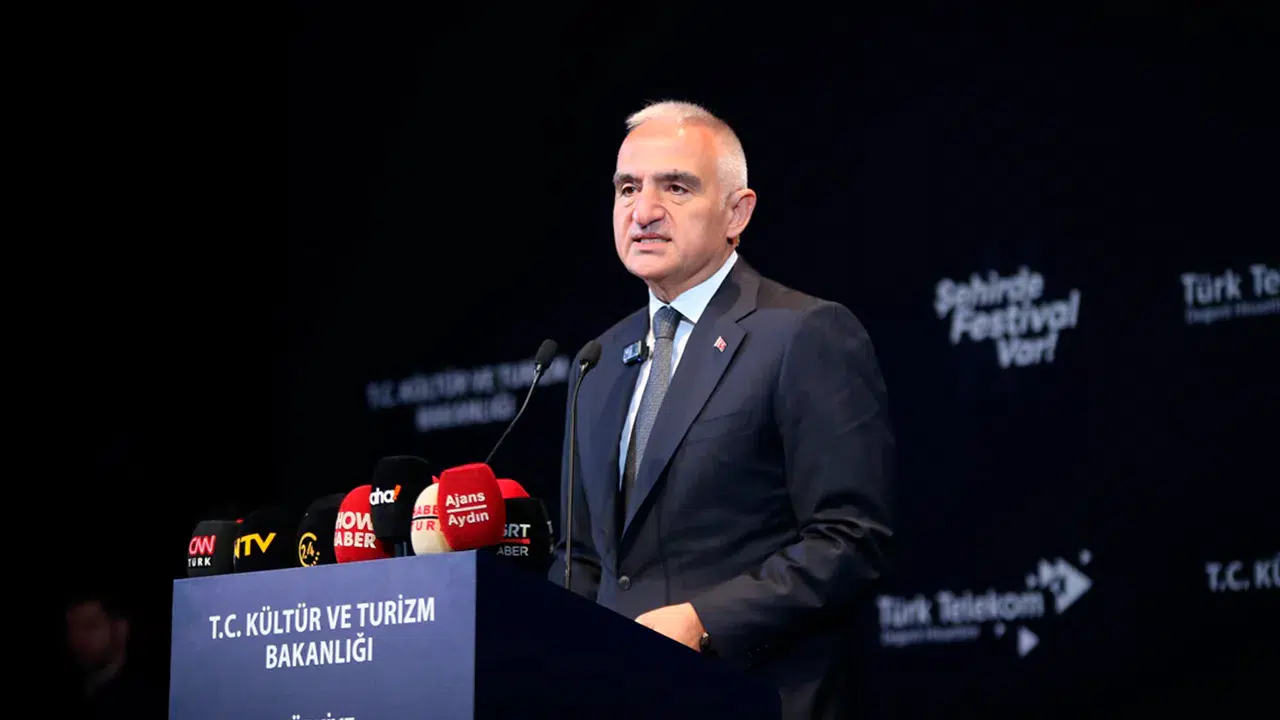 Kurban Bayramı tatili 9 gün olacak mı? Bakan Ersoy'dan beklenen açıklama