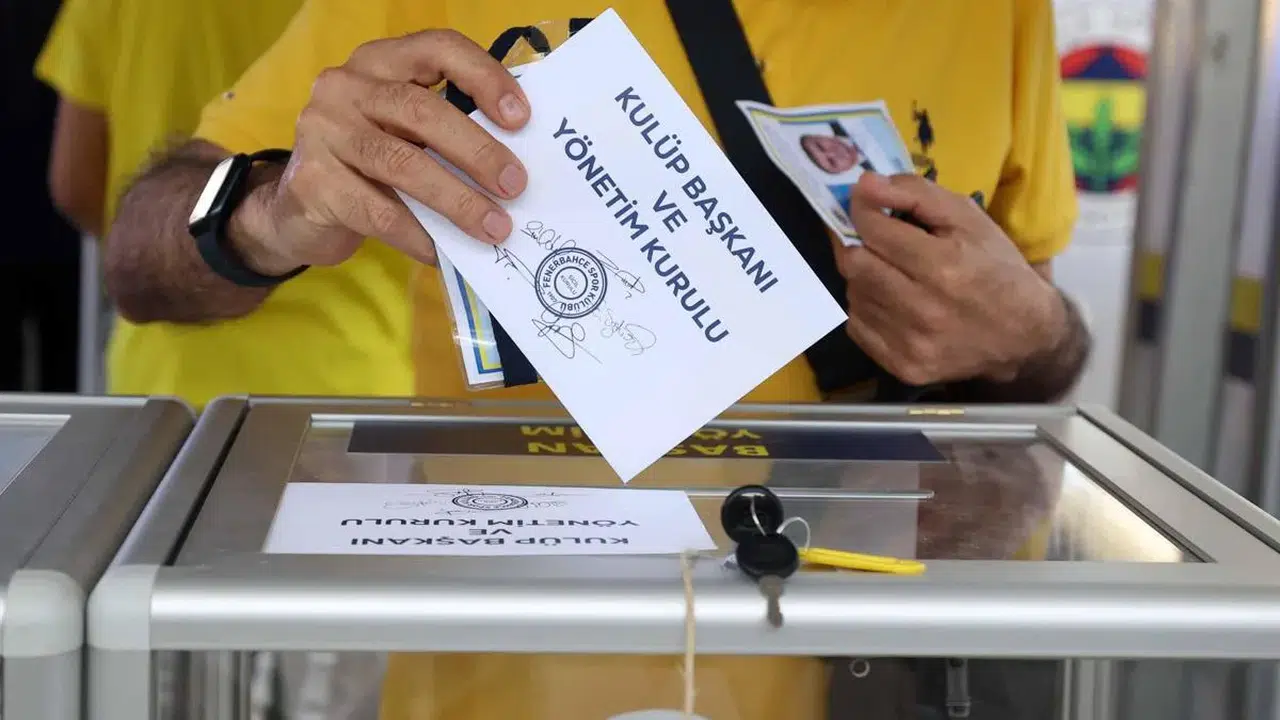 Fenerbahçe’de seçim tarihi netleşti: Olağanüstü genel kurul 29-30 Mayıs’ta yapılacak