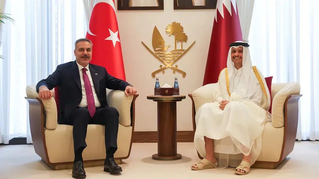 Dışişleri Bakanı Hakan Fidan Katar’da: “Hürmüz Boğazı bir an önce açılmalı”