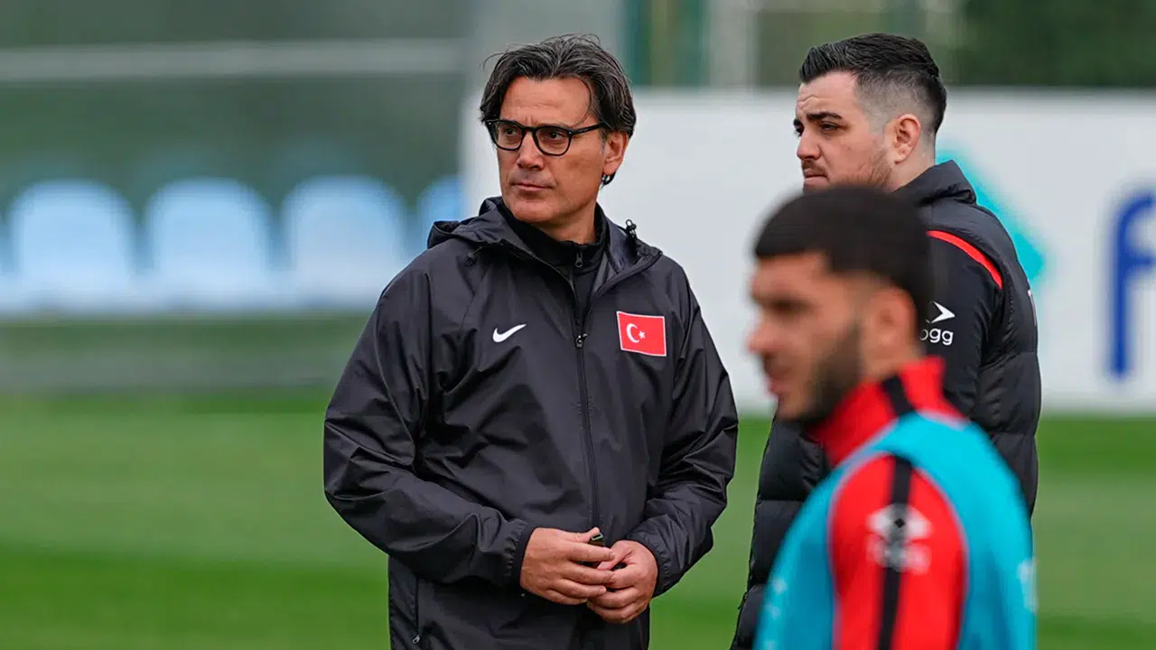 Vincenzo Montella'nın zor seçimi: Dünya Kupası yolunda dokuz isim kadro dışı kalmak zorunda