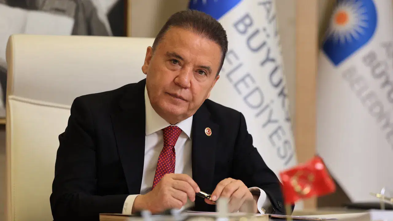 Muhittin Böcek ve ailesinin mal varlığına el konuldu