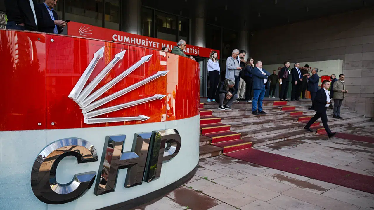 CHP'de mutlak butlan depreminin ardından yargı hamlesi: Delege iradesine müdahale iddiasıyla 13 gözaltı
