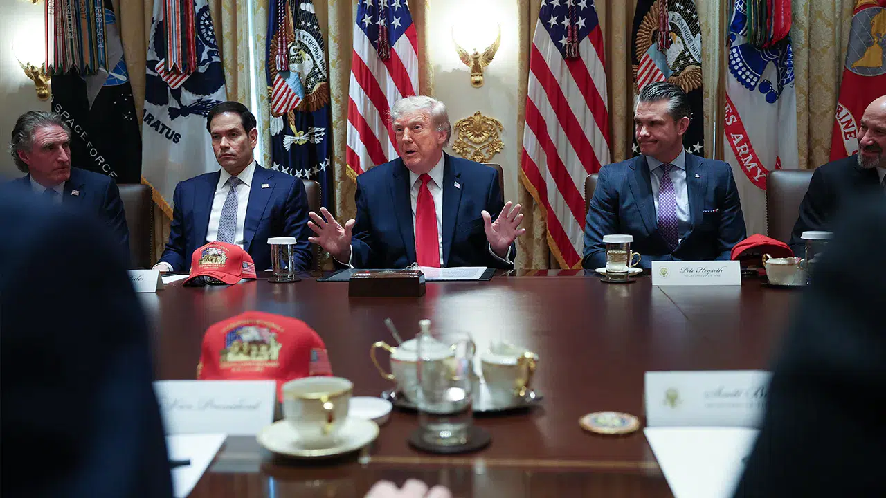 Trump'tan İran'a net gözdağı: Anlaşma olmazsa saldırılar yeniden başlar