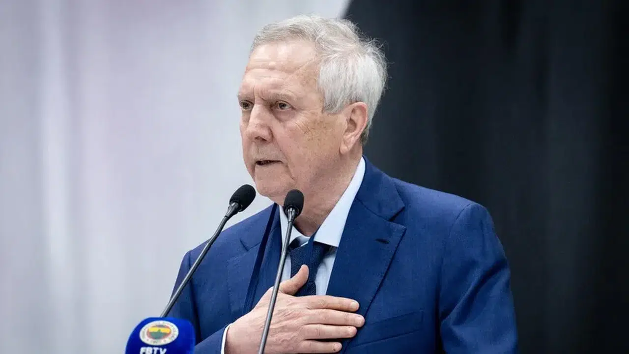 Aziz Yıldırım’dan Fenerbahçe camiasına birlik çağrısı: “Camia içinde bir ve beraber olalım”