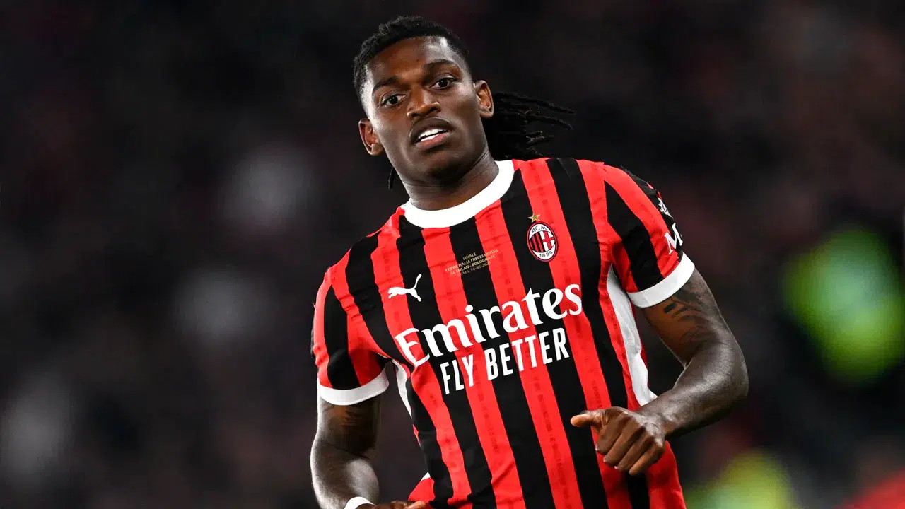 Rafael Leao, Milan ile köprüleri attı: Yeni bir ligde yeni bir macera istiyorum