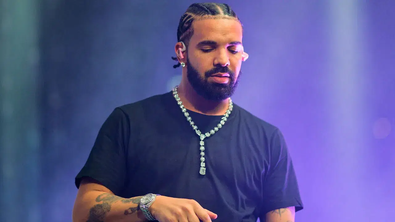 Drake aynı gün 3 albümle Spotify rekoru kırdı: 24 saatte 250 milyon dinlenme