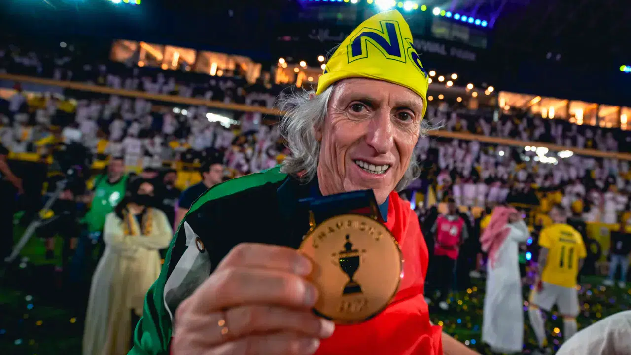 Al-Nassr ile şampiyonluk yaşayan Jorge Jesus takıma veda etti