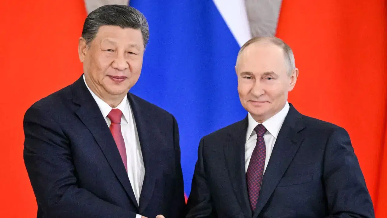 Putin Çin’e gidiyor: Şi Cinping ile kritik görüşme ve “Eğitim Yılları” açılışı
