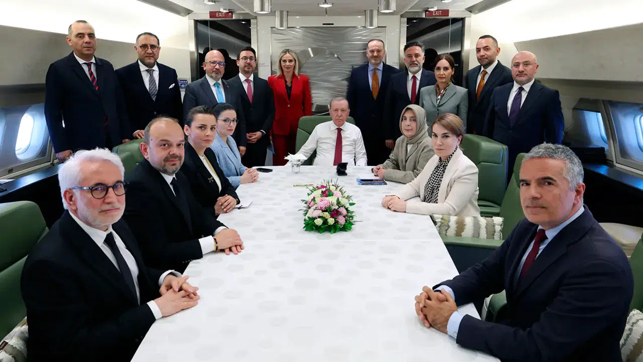 Erdoğan’dan CHP’li isimlere yeşil ışık: Aramıza katılacak yeni arkadaşlar olabilir