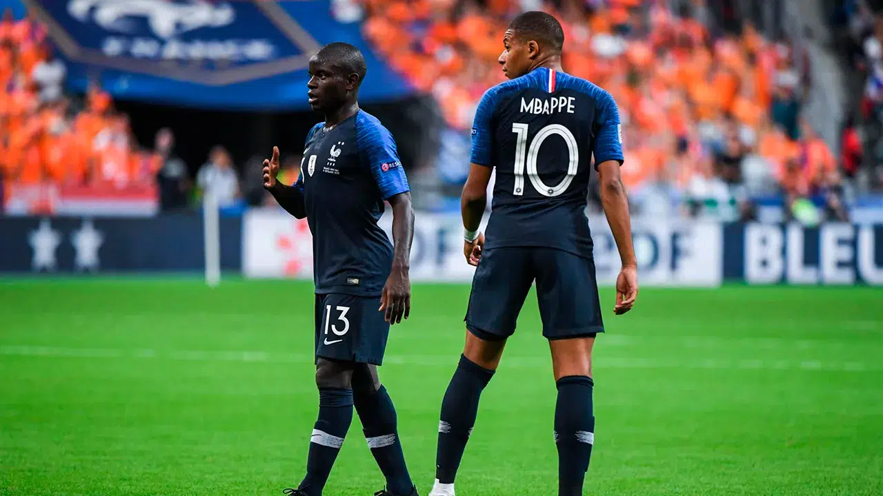 Fransa kaptanı Kylian Mbappe hayranlığını gizlemedi: Kante'nin hâlâ burada olması inanılmaz
