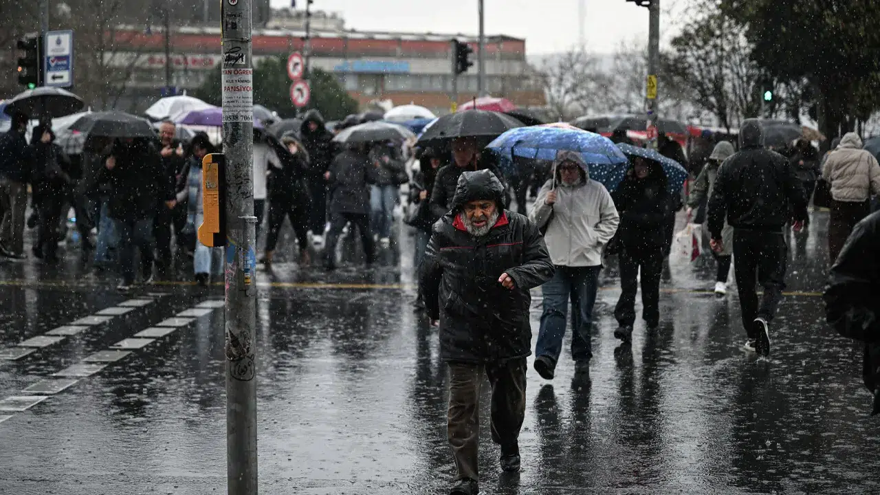 Sıcaklıklar yükseliyor: 3 bölgede sağanak etkili olacak