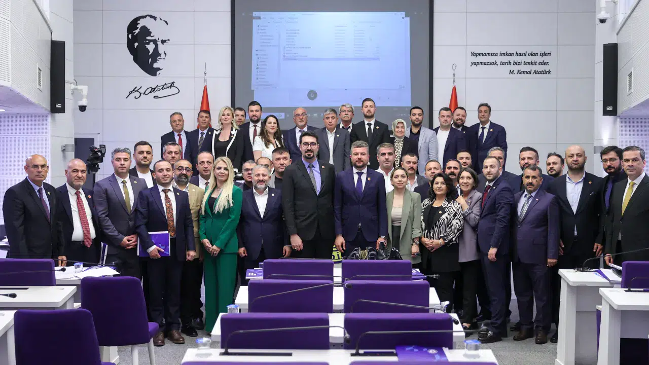 İzmir Buca Belediyesi hangi partide? Meclis üyesi dağılımı ve çoğunluk durumu
