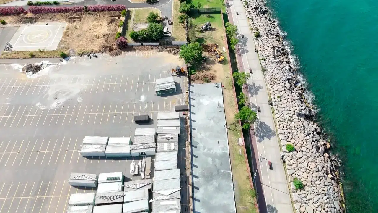 Kadıköy Rıhtım'da inşa edilecek yeni cami projesi için ilk kazma vuruldu