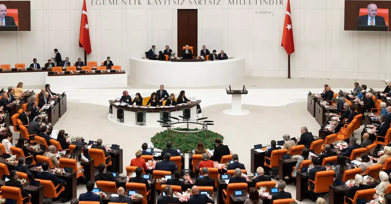 TBMM’de emniyet, basın ve taksi düzenlemesi kabul edildi: İlk 6 madde Meclis Genel Kurulu’ndan geçti