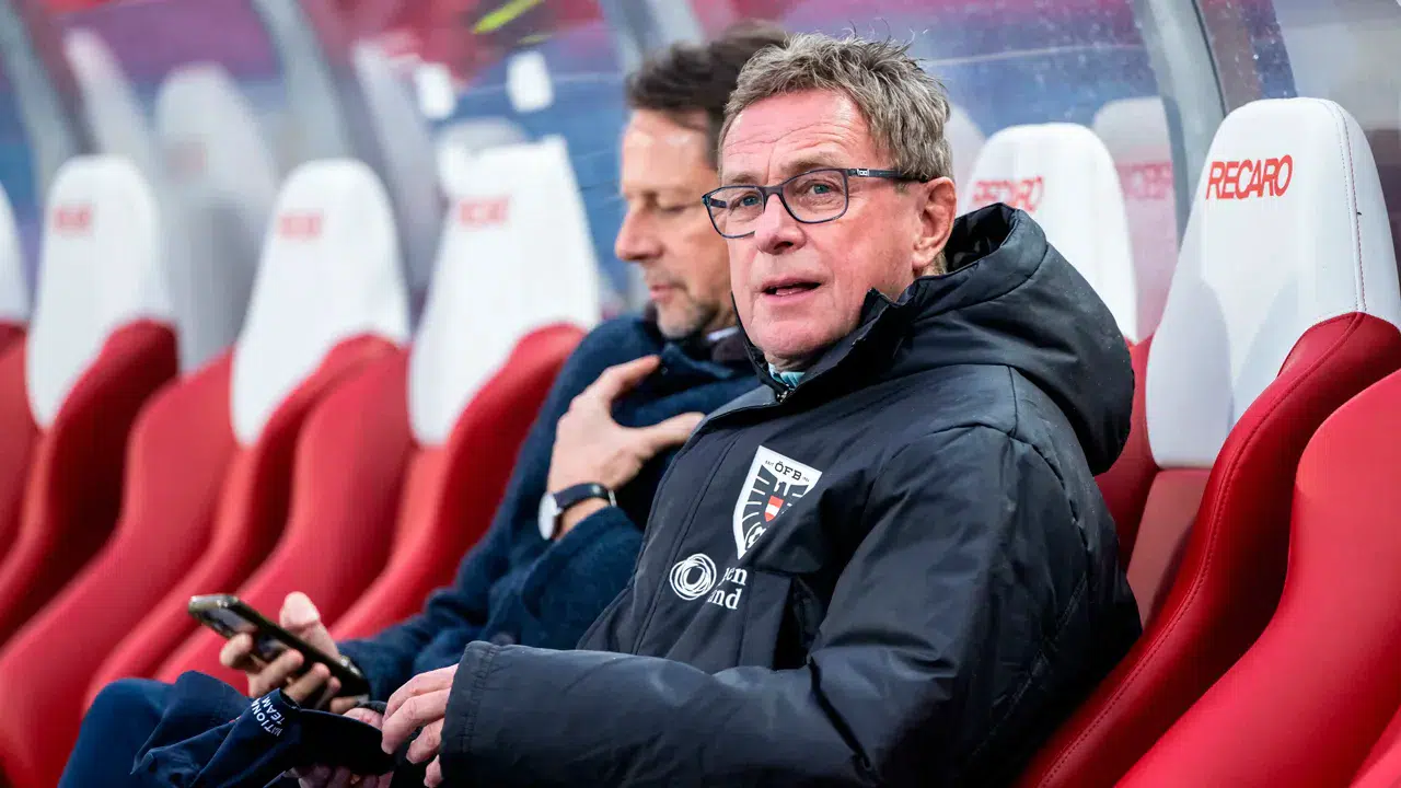 Avusturya'da Ralf Rangnick dönemi uzadı: İtalyan devi Milan'ı reddedip imzayı attı