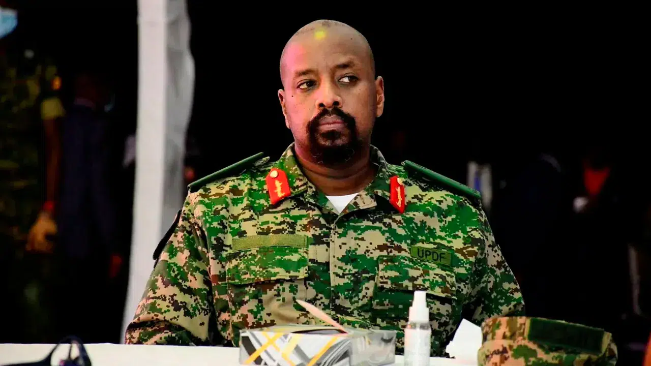 Uganda liderinin oğlu iki büyük medya kuruluşunu kapattı: Özgür basına inanmıyorum