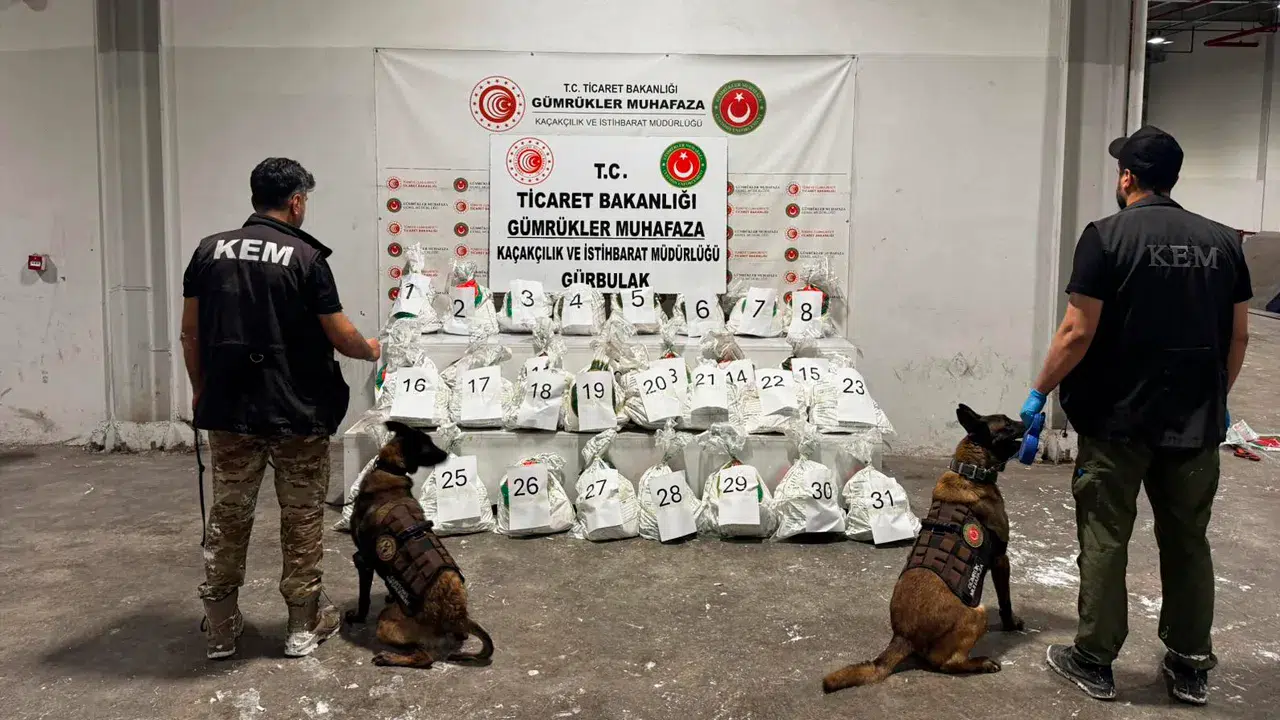 Gümrüklerde rekor kırıldı: 8 milyar liralık uyuşturucu ve kaçak ilaç ele geçirildi