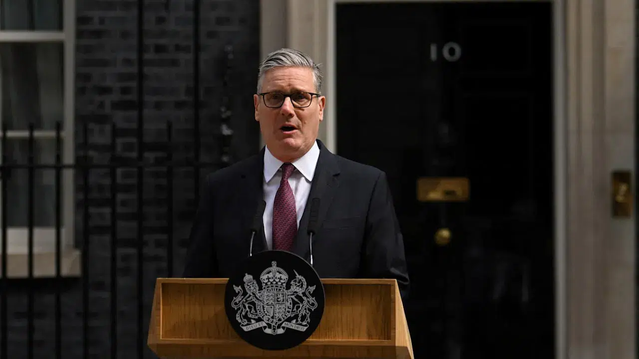 Keir Starmer istifa etti: Son 10 yılda görevden ayrılan 6. İngiltere Başbakanı oldu