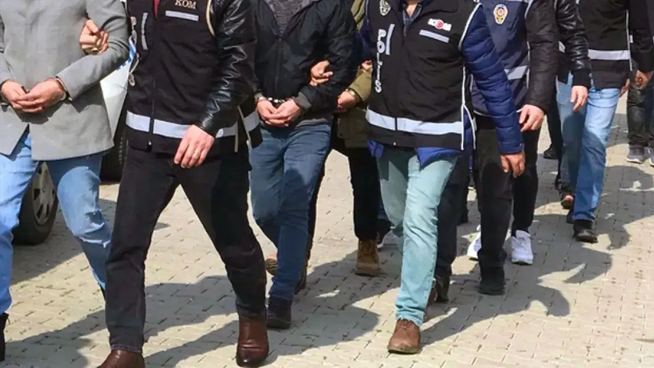 34 ilde yasa dışı bahis ve dolandırıcılık operasyonu: 293 şüpheli gözaltına alındı