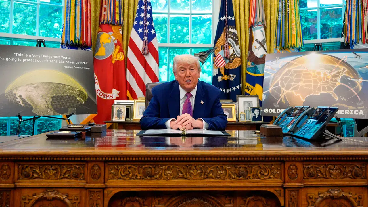 Trump'tan İran'a gözdağı: Suikast girişimi halinde 1000 füze ateşlenmeye hazır