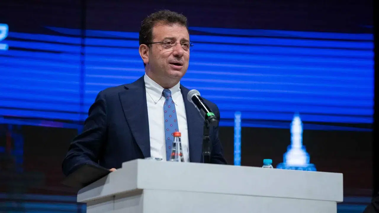 Ekrem İmamoğlu'nun bilirkişi davasında yeni gelişme: Duruşma 8 Aralık'a ertelendi
