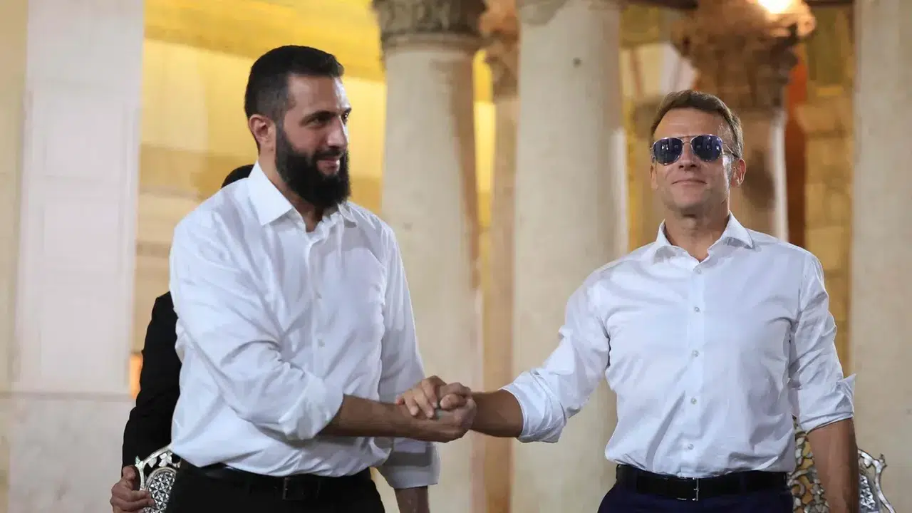 Macron'dan 17 yıl sonra Şam'a tarihi ziyaret: Fransa Cumhurbaşkanı Suriye'de