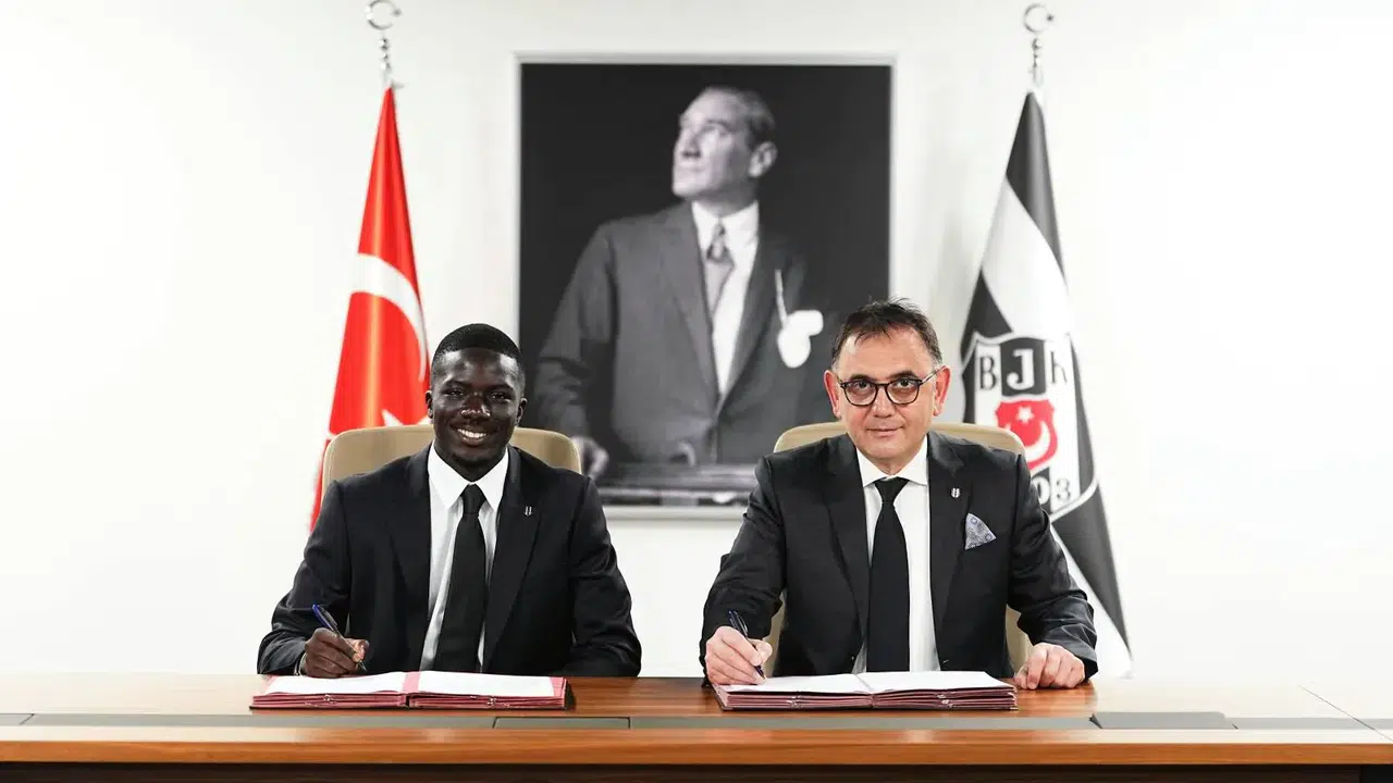 Beşiktaş, Kassoum Ouattara transferini resmen açıkladı: 4 yıllık imza