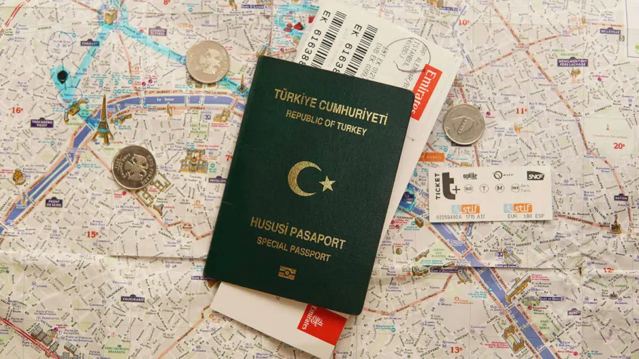 Yeşil pasaport başvurularında yeni dönem: MEB tüm süreci dijital sisteme taşıdı