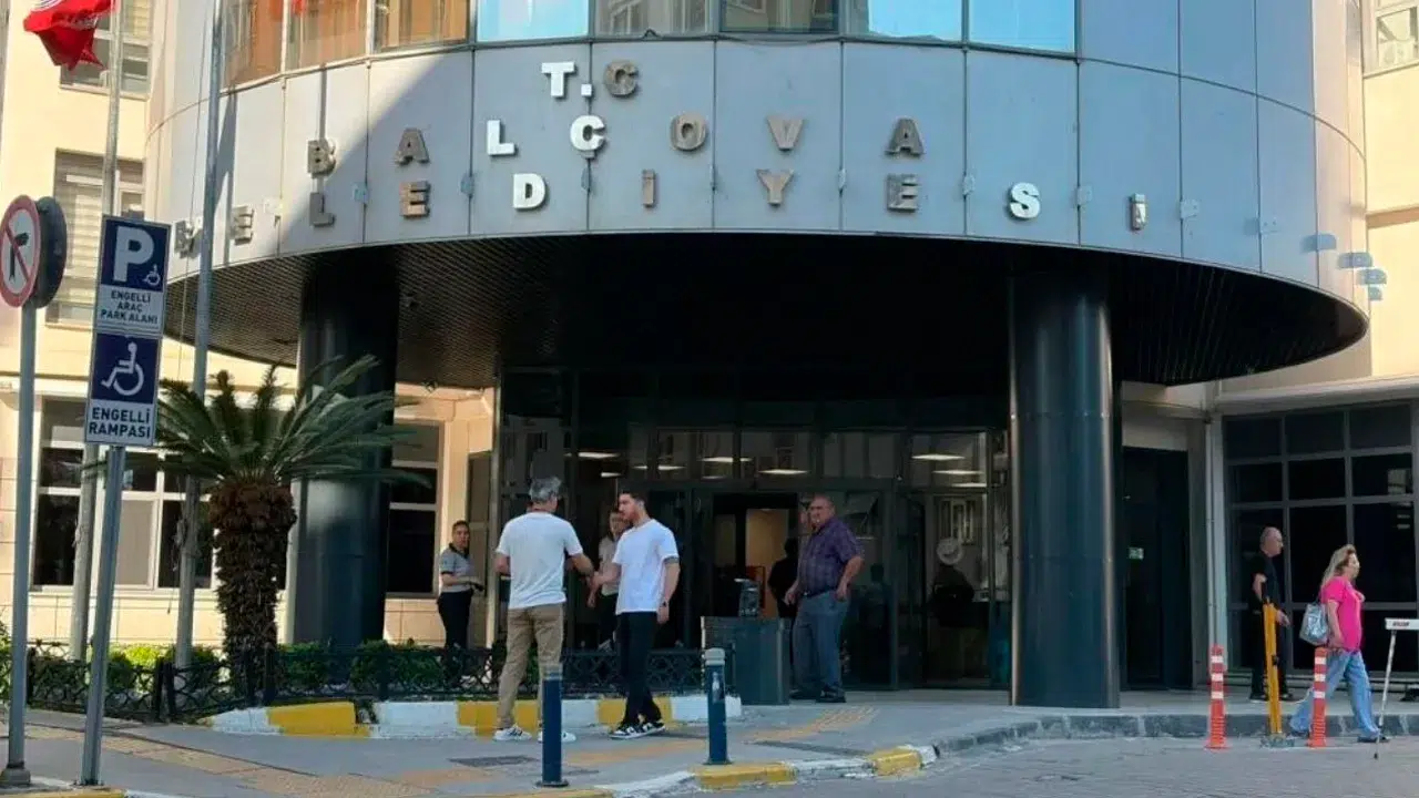 İzmir Valiliği duyurdu: Balçova Belediyesi başkanvekilini 10 Temmuz'da seçecek