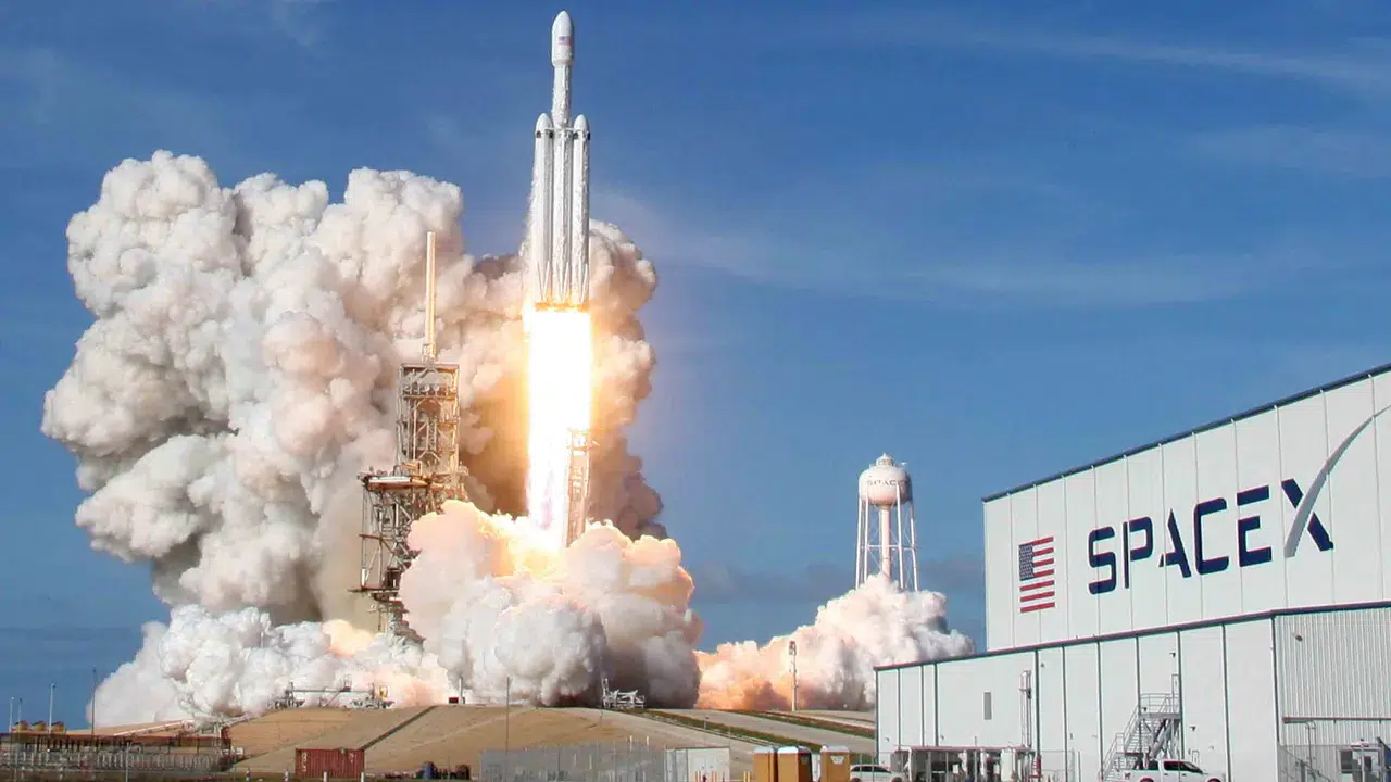 SpaceX hisselerinde sert düşüş: Şirketin piyasa değerinden 850 milyar dolar silindi