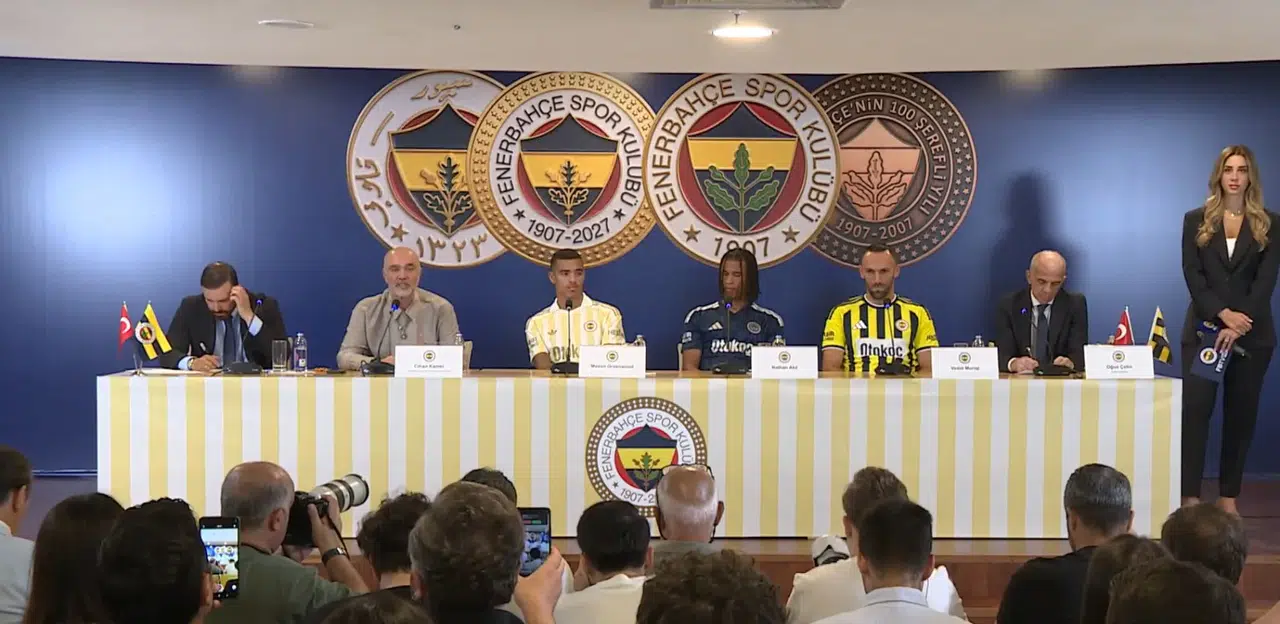 Fenerbahçe, Greenwood, Aké ve Muriqi için imza töreni düzenledi