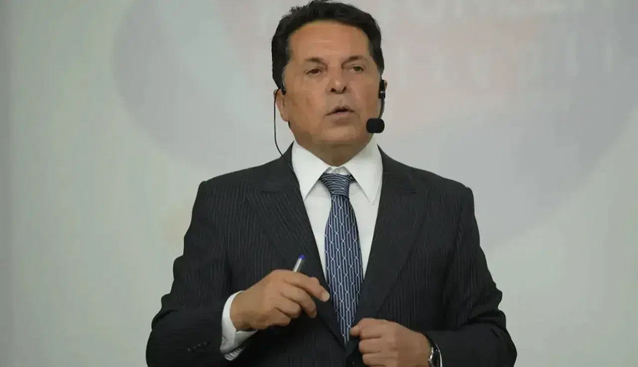 Ahmet Özer'den "adalet ve barış" mesajı: "Barışsız adalet, adaletsiz barış olmaz"