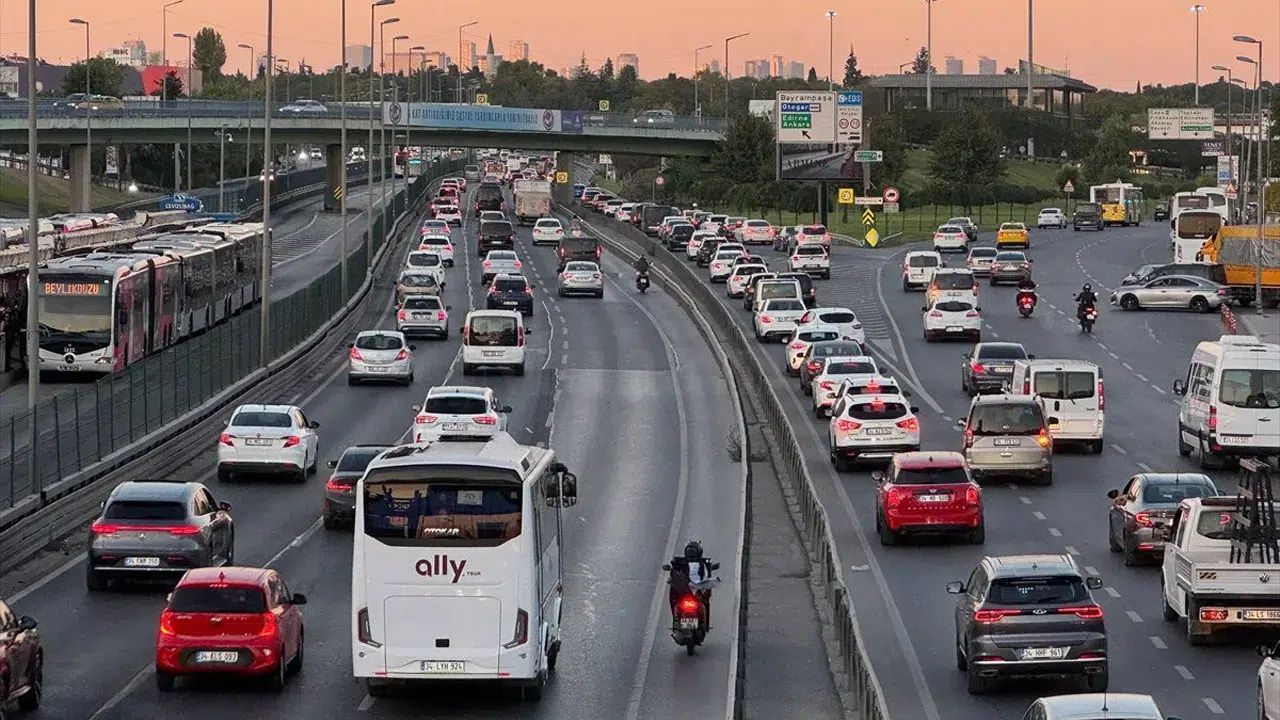 Araç sahipleri için yeni dönem başladı: Eksper sistemi ve değer kaybı ödemelerinde köklü değişiklik
