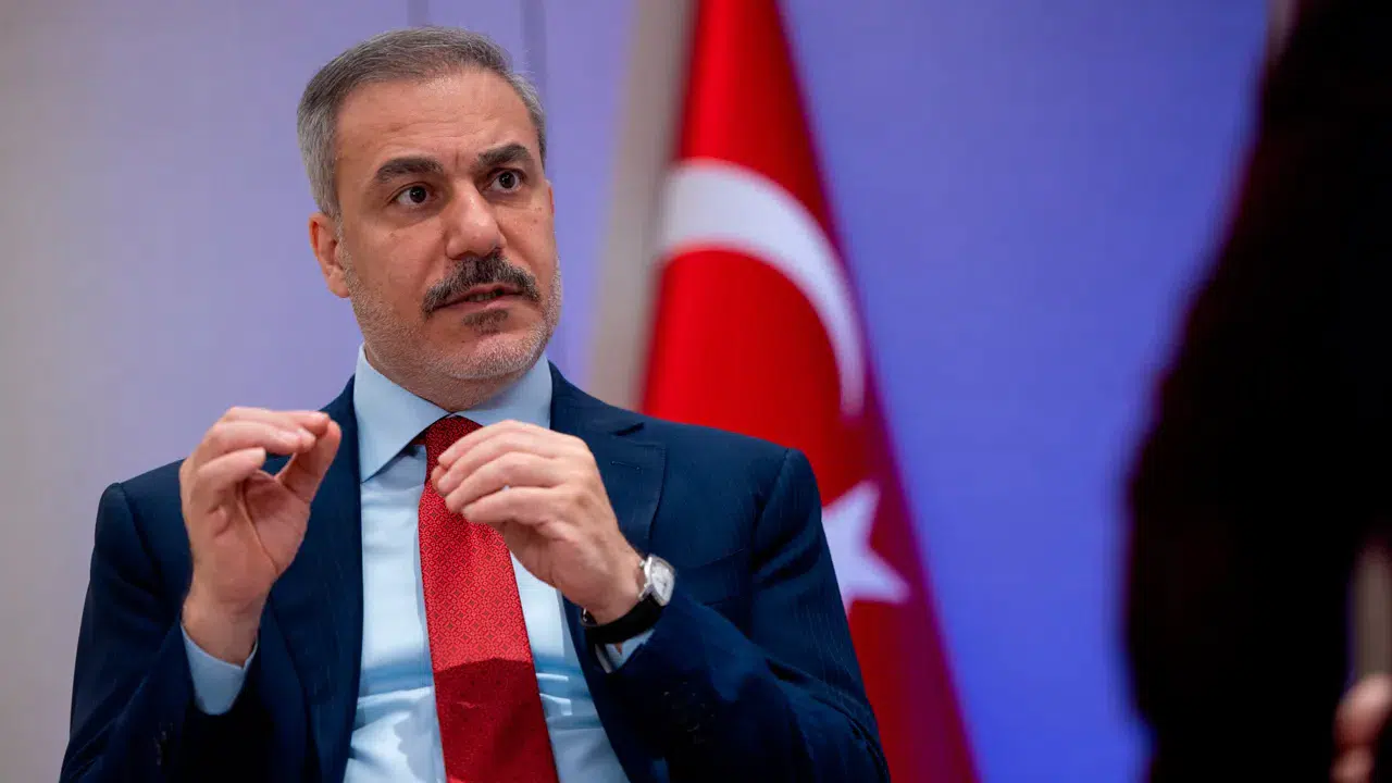Türkiye ile Katar arasında stratejik zirve: Bakan Fidan yarın Doha'da olacak