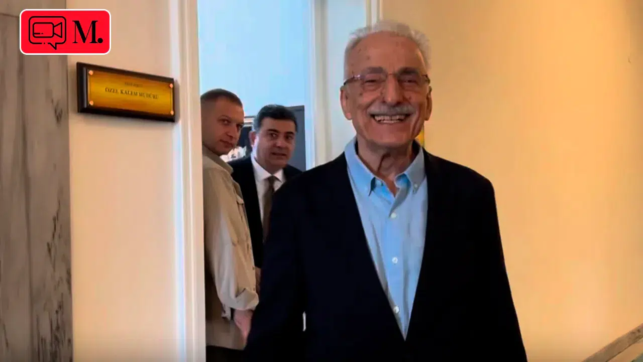 Murat Karayalçın Meclis'te Özgür Özel'i ziyaret etti: Kucaklamaya geldim